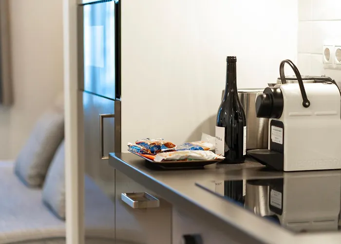 Luxury With Spacious Livingroom At Opera House *