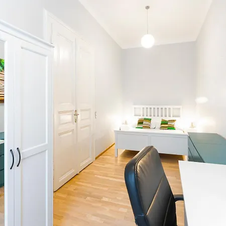 Luxury With Spacious Livingroom At Opera House Lägenhet Budapest